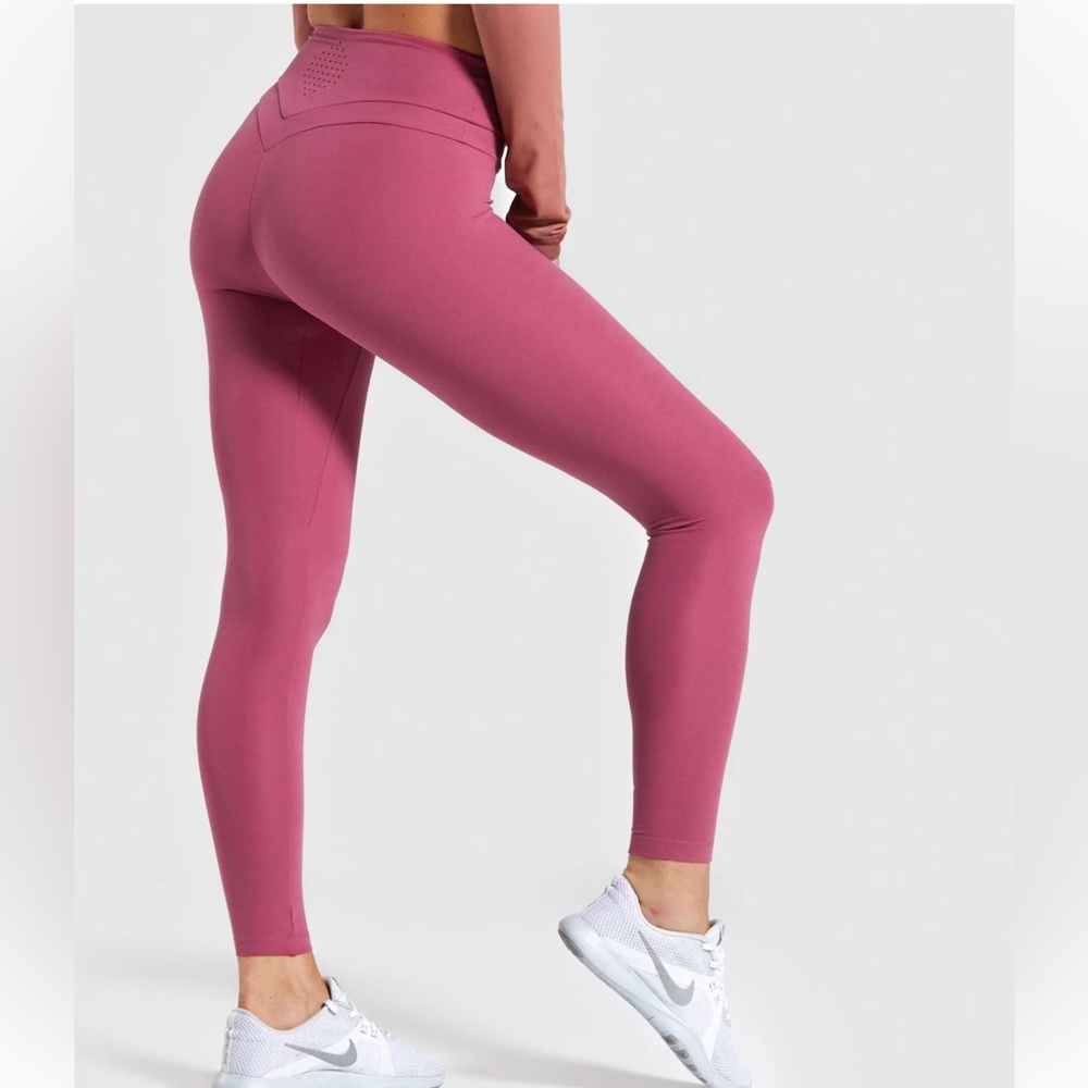 NWT Gymshark Whitney Hot Fire Pink 7/8 Legging Size S